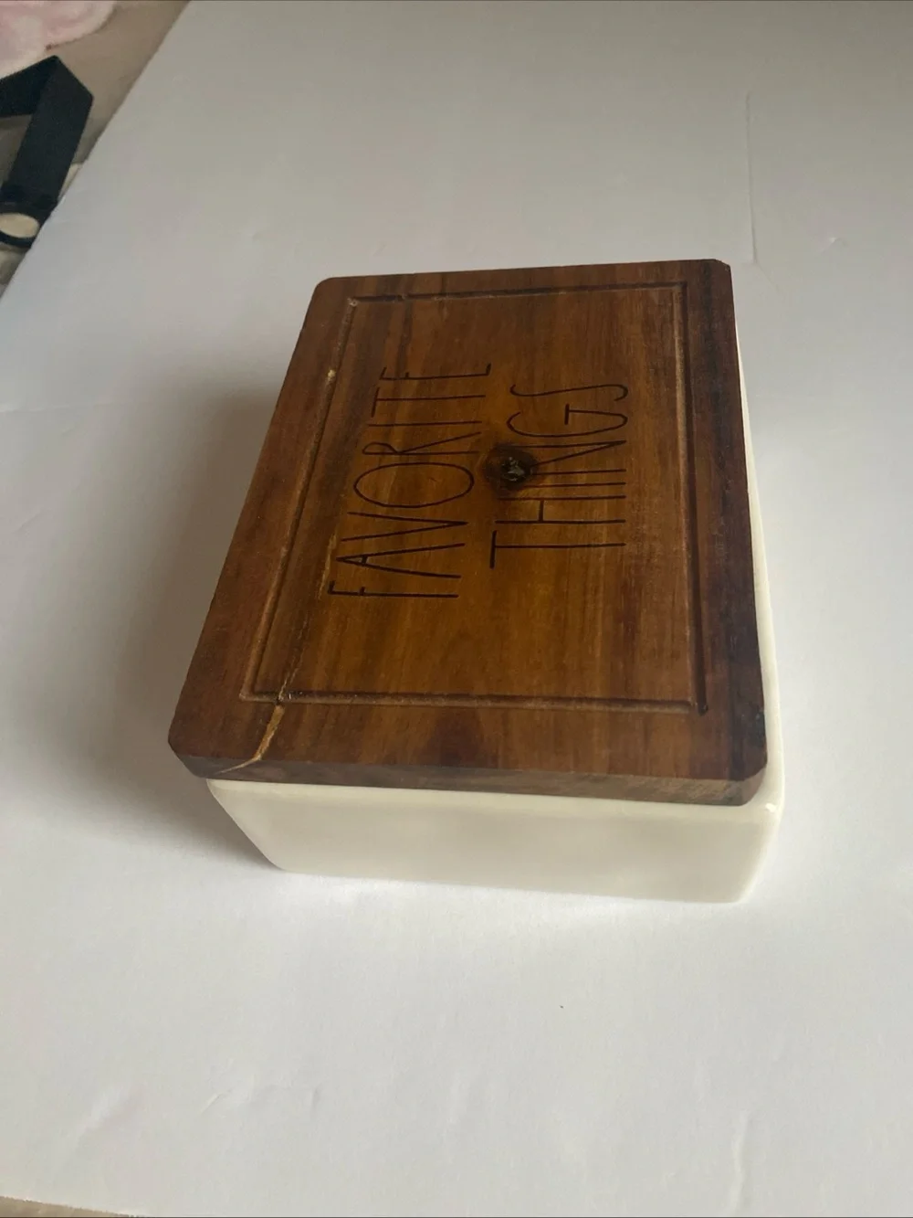 Rae Dunn “Favorite Things” Jewelry Box Ceramic